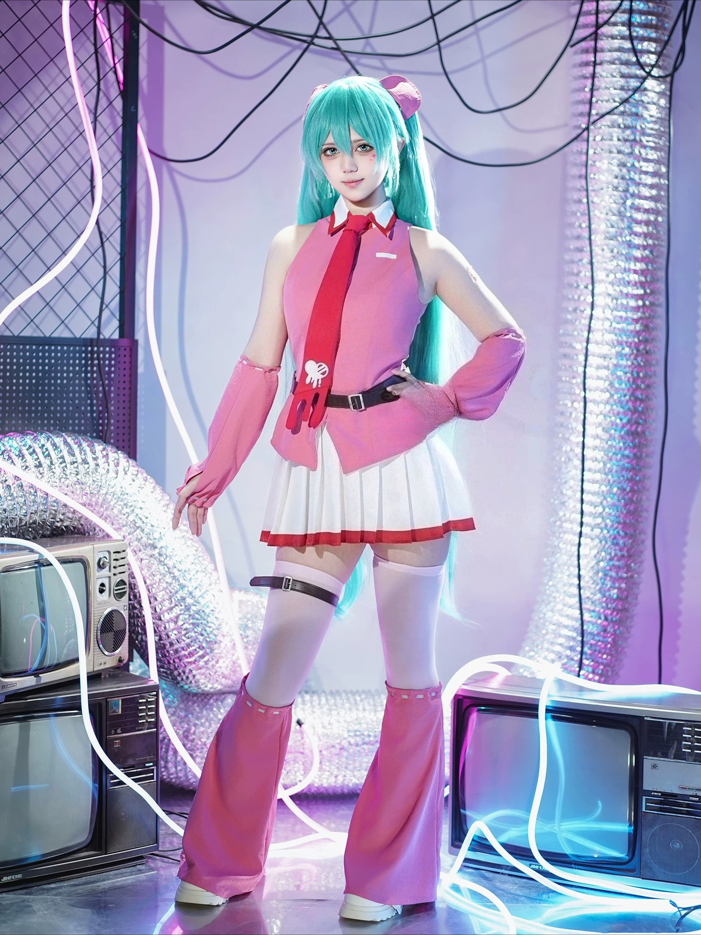 Miku Gloomy Bear Crossover lin - Anime Cosplay Girl Costume reseña y precio