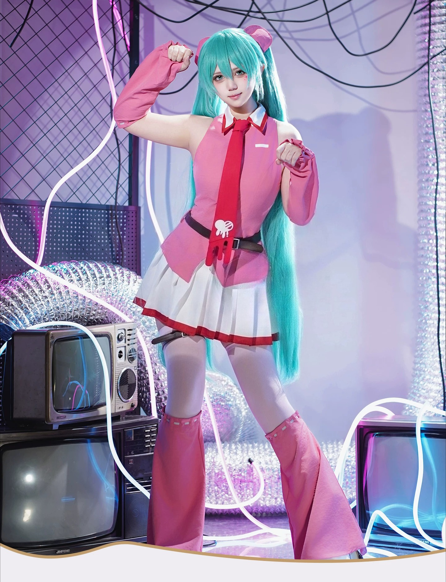 Miku Gloomy Bear Crossover lin - Anime Cosplay Girl Costume reseña y precio